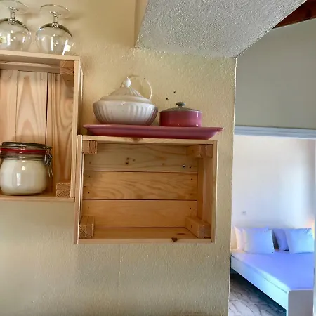 Wooden Ceiling - Close To City Center Apartment *